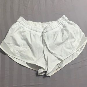 White lululemon shorts